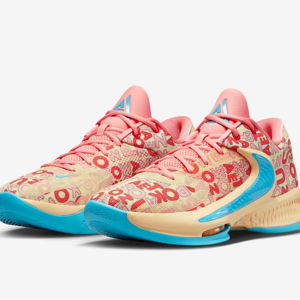 Nike Zoom Freak 4
Letter Bros Vanilla Lightning